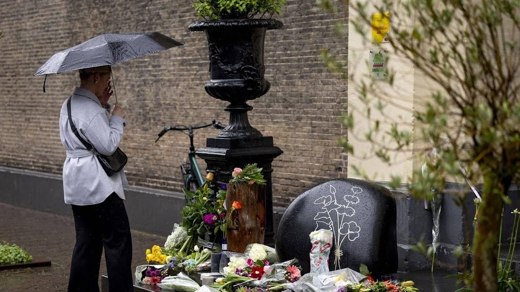 Minuut stilte Zwolle 'ontzettende steun' voor familie Jonnie Boer