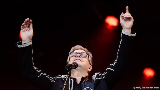 Guus Meeuwis benoemd tot Officier in de Orde van Oranje-Nassau