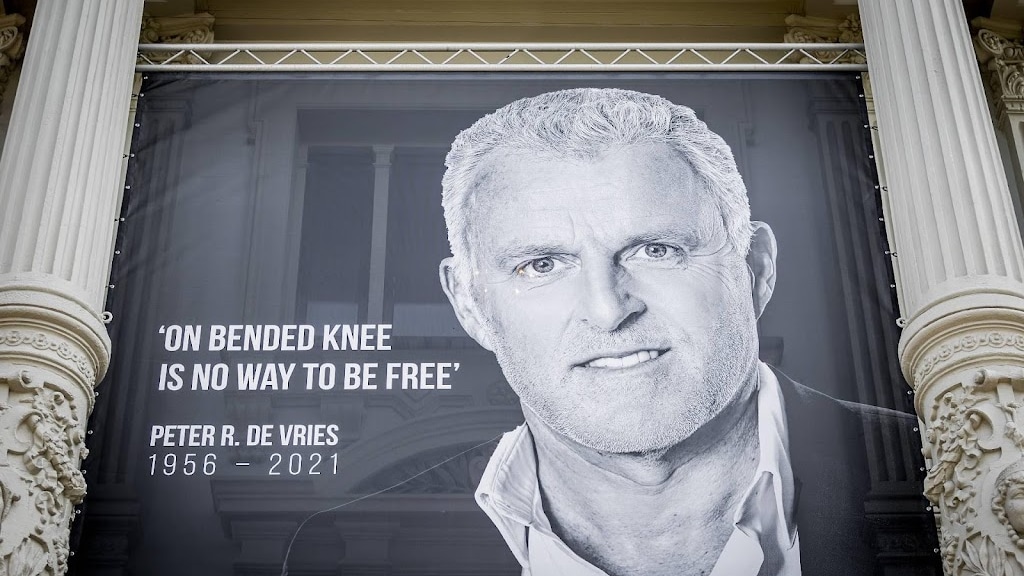 Petitie straat Peter R. de Vries al honderden keren ondertekend