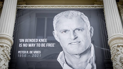 Petitie straat Peter R. de Vries al honderden keren ondertekend