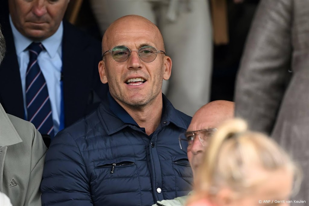 Directeur Kroes vindt dat Ajax minimaal als derde moet eindigen