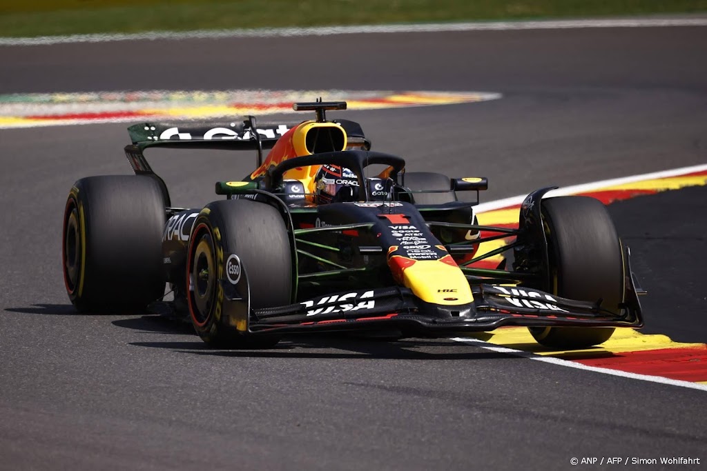Verstappen zet tweede tijd neer in enige training GP België