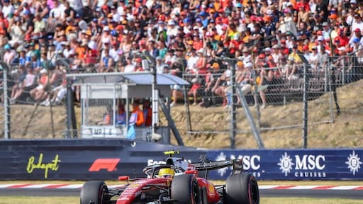 Hamilton naast Verstappen bij start Hongarije na straf
