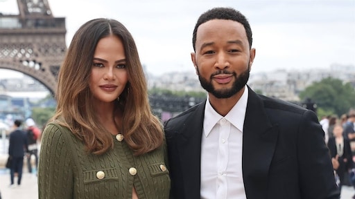 Chrissy Teigen en John Legend nemen afscheid van hondje Penny