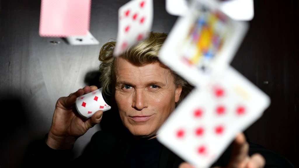 Hans Klok kan z'n kunstje eindelijk weer doen voor publiek
