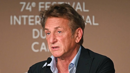 Acteur Sean Penn vanuit Oekraïne: 'Poetin maakt de meest verschrikkelijke fout'