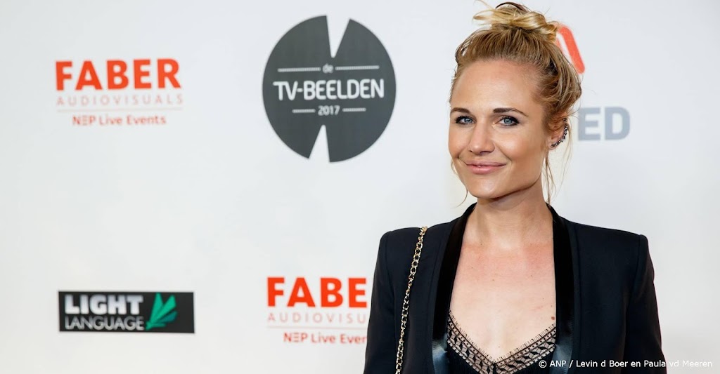 Kimberley Klaver in verwachting van derde kindje