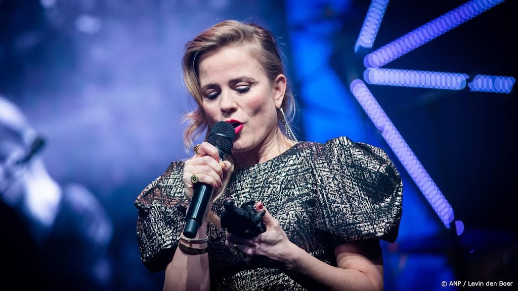 Ilse DeLange kondigt voorjaarstour aan met drie concerten