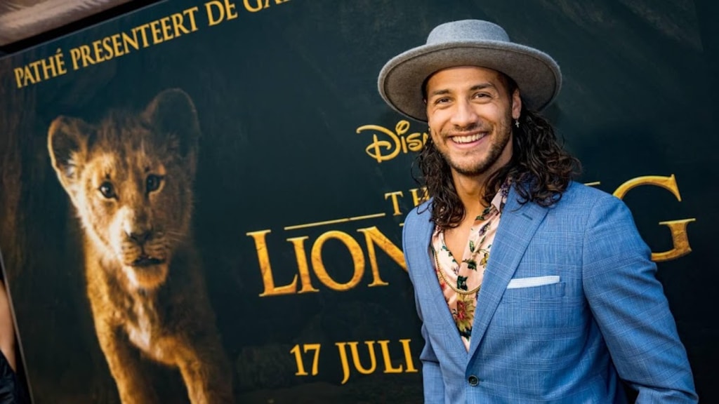 Toekomstige vriendin Juvat heeft bijzondere concurrentie in bed