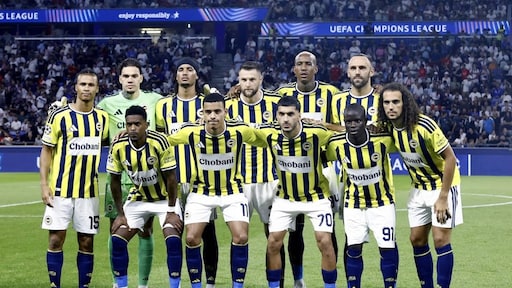 Oranje-international Aké met Fenerbahçe naar Champions League