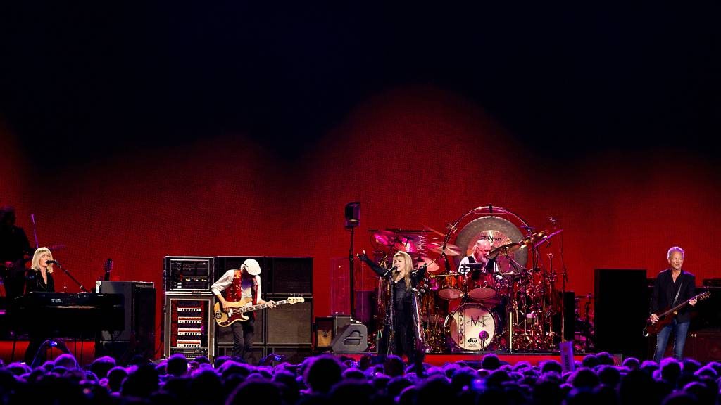 Fleetwood Mac haalt 7 miljoen dollar op
