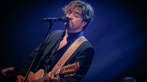 Waylon betreurt gang van zaken rond verplaatst concert