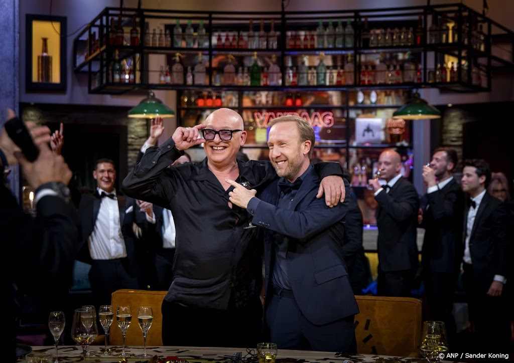 Raymond Mens maakt presentatiedebuut bij Nieuws van de Dag