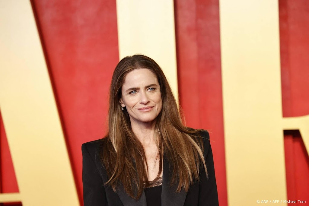 Amanda Peet voelt zich 'geweldig' ondanks borstkankerdiagnose