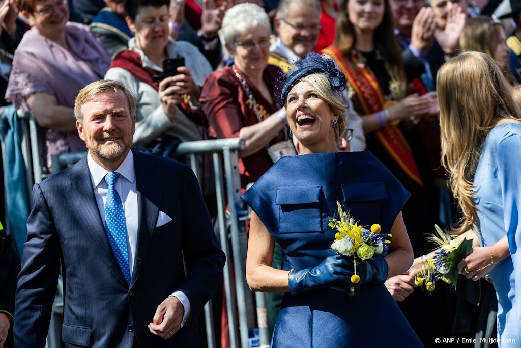 Koninklijk gezin klaar voor Koningsdag in Dokkum
