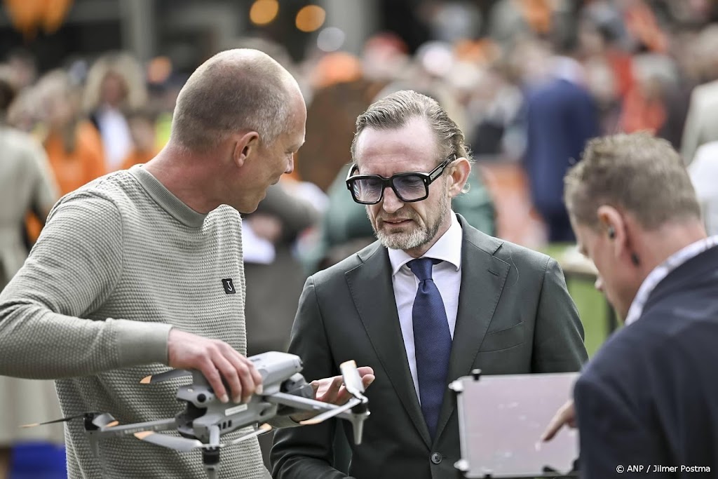 Bernhard na scheiding: mooi om toch bij Koningsdag te zijn