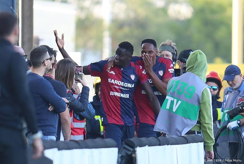 Mendy (Cagliari) maakt snelste goal van dit seizoen in Serie A