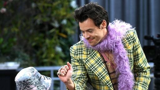 Harry Styles aanvaardt uitnodiging van superfan voor gala