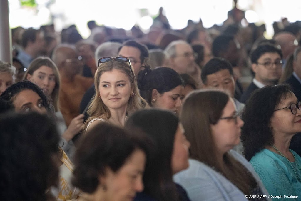 Prinses Elisabeth begint aan afstudeerfestiviteiten