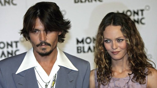 De 16-jarige zoon van Johnny Depp is 'ernstig ziek'