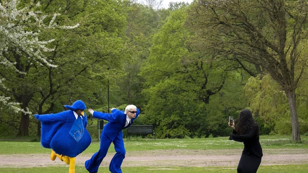 Joost Klein brengt voetballied uit: 'Officieel Euro2024-anthem'