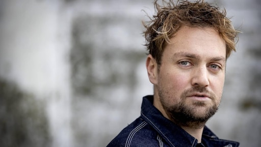 Tim Knol de klos door noodweer: alles zeiknat