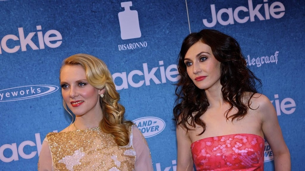 Jelka van Houten hekelt vergelijking met zus Carice niet: 'Echt geen last van'