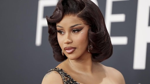 Cardi B in verwachting van vierde kind: 'Ik voel me erg sterk en krachtig'