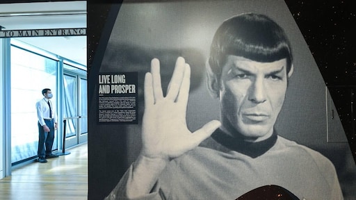Fans ondernemen recordpoging Vulcan-groet om jubileum Star Trek