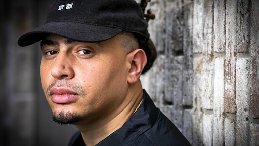 Rapper Fresku cancelt tournee vanwege QR-codes