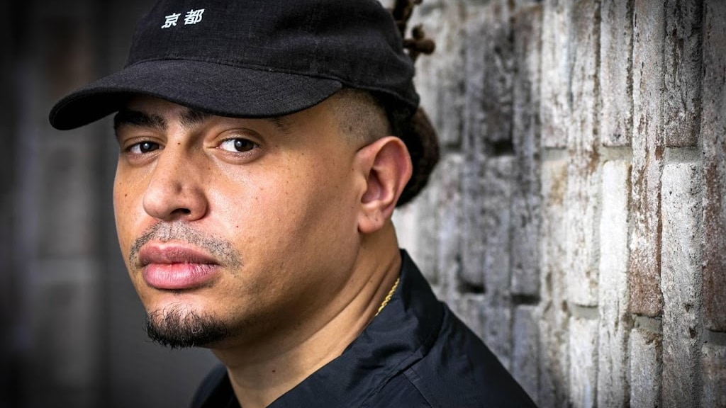 Rapper Fresku cancelt tournee vanwege QR-codes