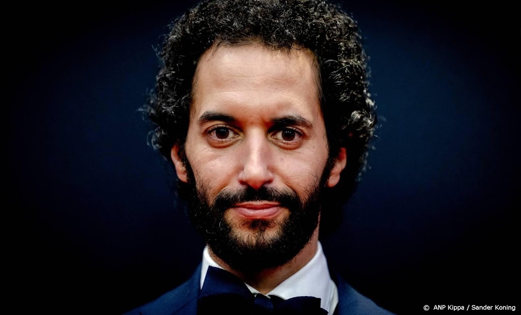 Achmed Akkabi: 'Ik stap graag opzij voor jong talent'