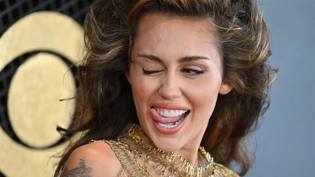 Miley Cyrus raakt gewond tijdens opnames nieuw album: 'Artsen vonden me smerig'