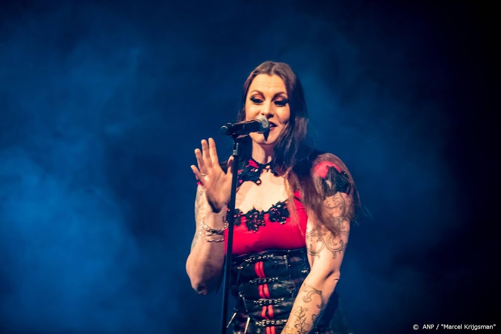 Floor Jansen haalt dubbel uitgesteld concert in