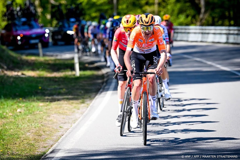 Ploeg Arensman vanaf Giro verder onder naam Netcompany Ineos