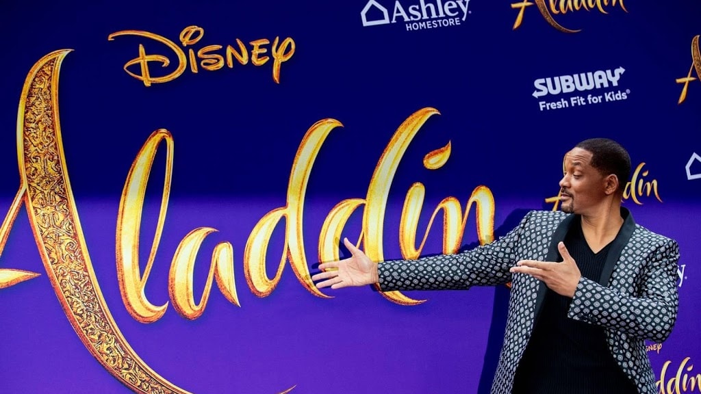 Will Smith verrast bioscoopbezoekers Aladdin