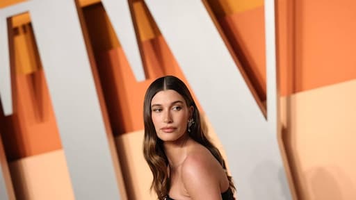 Hailey Bieber verkoopt huidverzorgingslijn voor miljard dollar