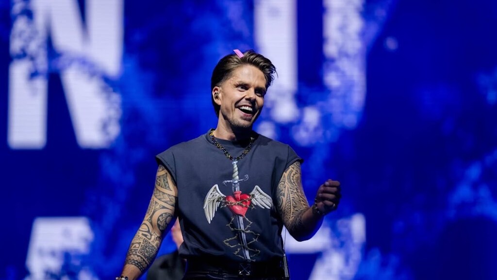 André Hazes geeft gastoptreden bij Viva Las Vegas-show Tino Martin