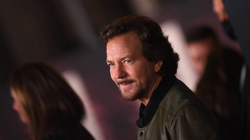 Pearl Jam annuleert concert in Londen om ziekte binnen de band