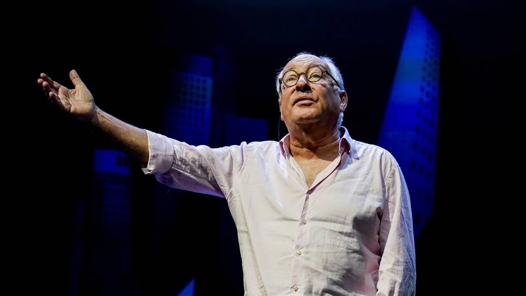 Youp van 't Hek treedt voor het eerst op in Theater Tuschinski