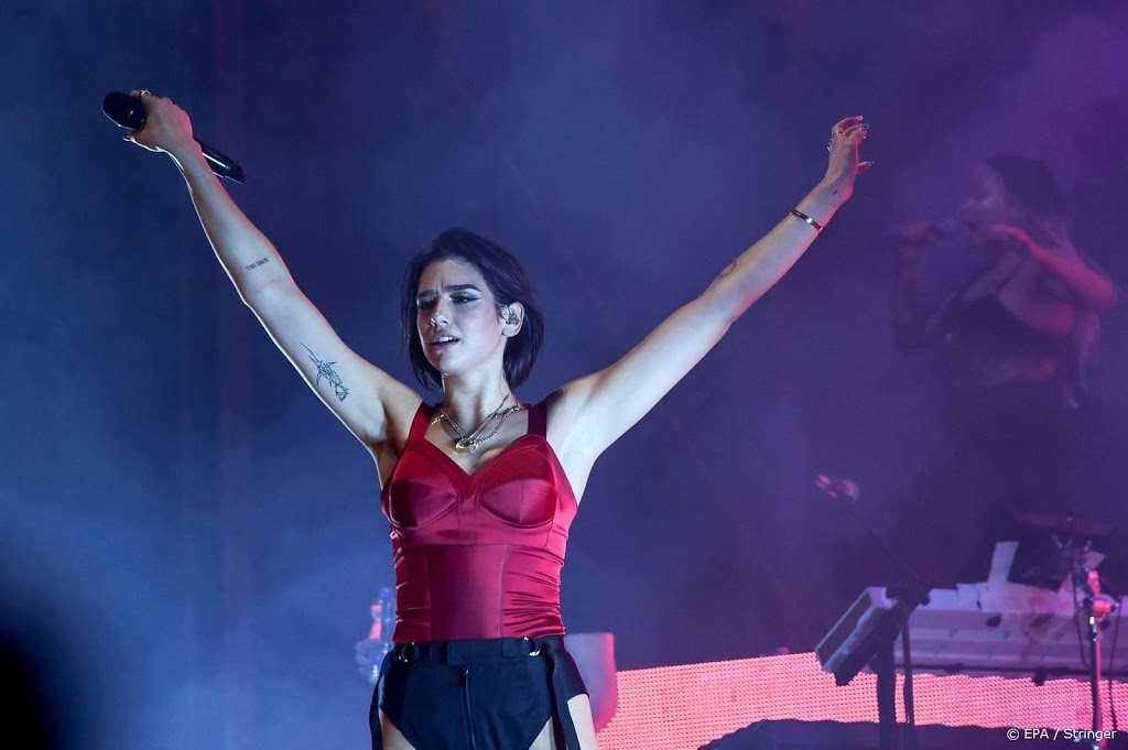 Dua Lipa maakt comeback op MTV EMA
