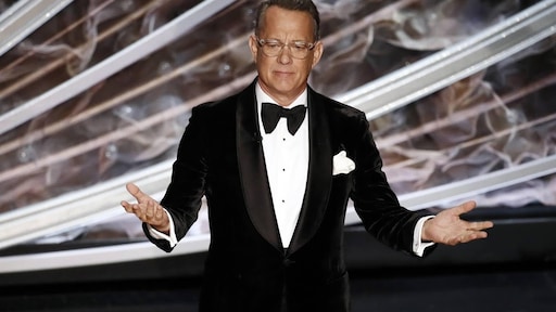 Tom Hanks verschijnt onaangekondigd op bruiloft