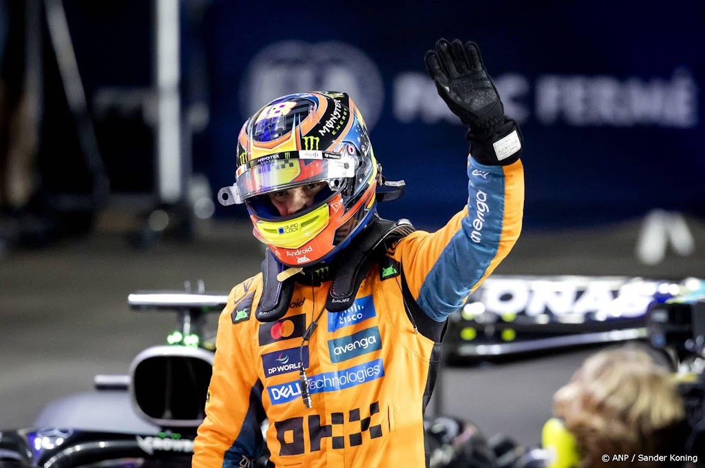 Piastri op pole in sprintrace: 'Ik pak wat ik pakken kan'