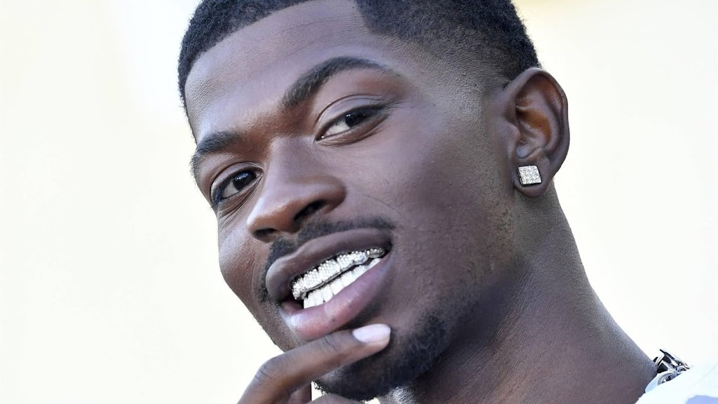 Lil Nas X wees samenwerking met Taylor Swift af