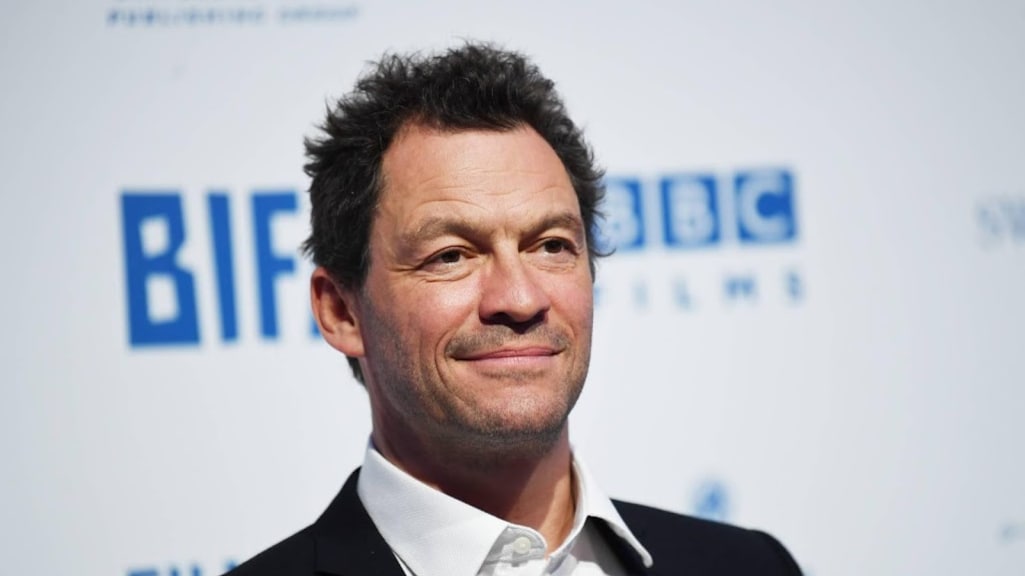 Dominic West twijfelde over rol van prins Charles vanwege uiterlijk