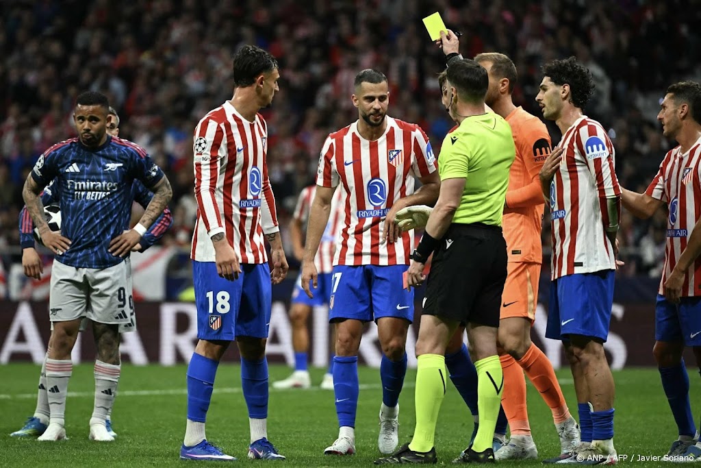 Gelijkspel Atlético - Arsenal met hoofdrol Nederlandse arbitrage