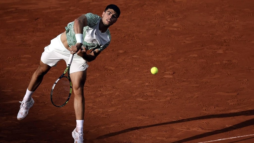 Overtuigende start Alcaraz op Roland Garros