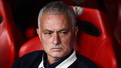 Trainer Mourinho per direct weg bij Fenerbahçe na mislopen Champions League