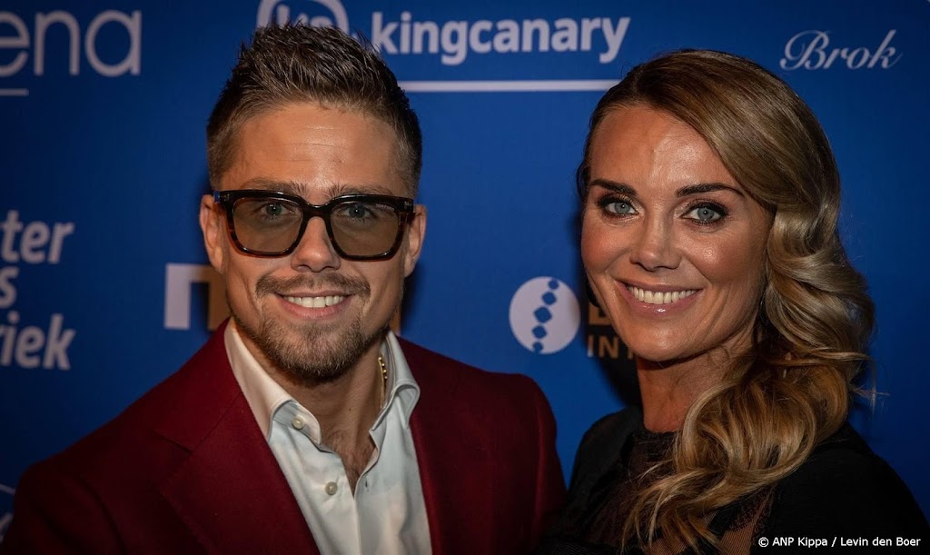 モニーク・ウェステンバーグ、ロンドンのウエストエンドで強盗に遭う