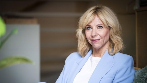 Claudia de Breij was 10 maanden thuis: 'Lag er even helemaal af'